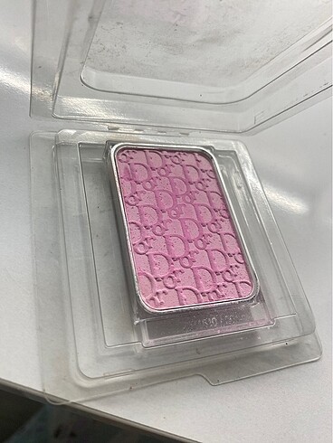 Dior allık