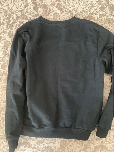 LC Waikiki LCW sweatshirt