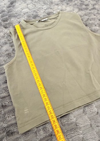 Haki yeşili üste oturan crop - Görsel 2