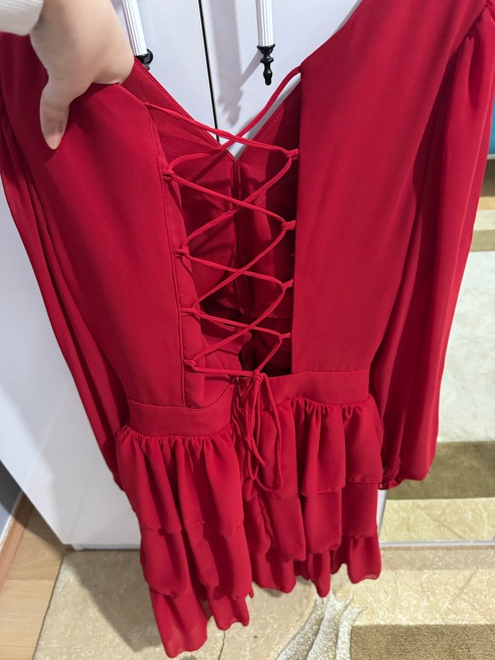 Kırmızı V Yaka Mini Volanlı Elbise - Görsel 3