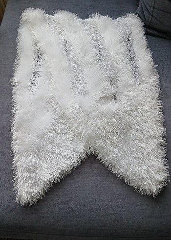 Beyaz Kürklü Kadın Atkı - Görsel 2