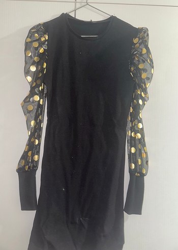 Uzun Kollu Siyah Fırfırlı Gotik Elbise