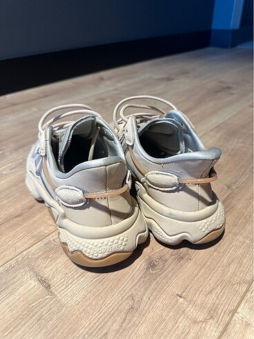 38 Beden ten rengi Renk Adidas ozweego