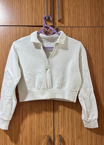 Beyaz Yarım Fermuarlı Crop Sweatshirt - Görsel 3