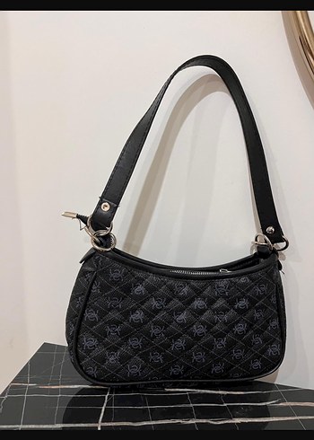 Kapitone Siyah Deri Kadın Çanta - Görsel 2