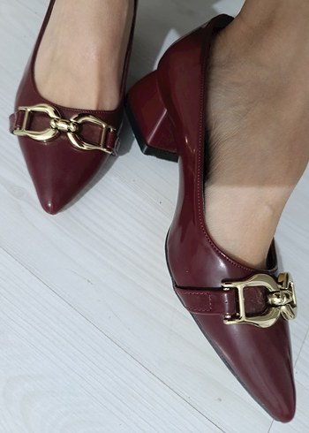 Bordo Parlak Tokalı Kadın Topuklu Ayakkabı - Görsel 5