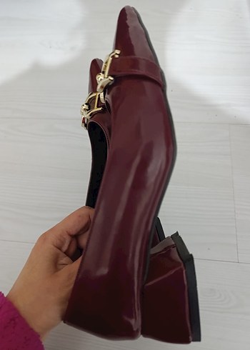 Bordo Parlak Tokalı Kadın Topuklu Ayakkabı - Görsel 6