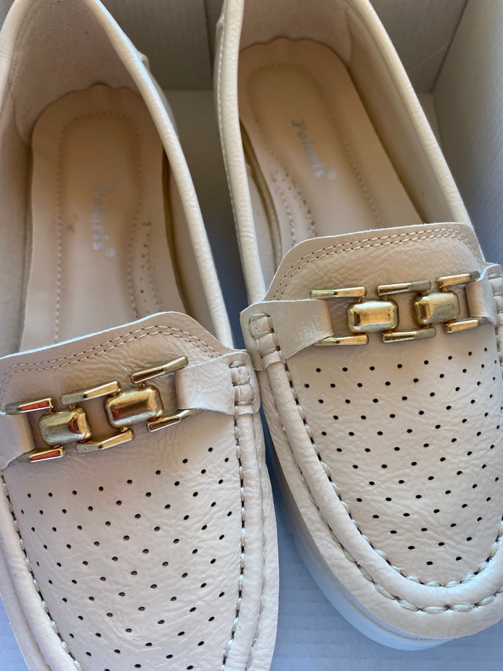 Beyaz Tokalı Kadın  Babet - Görsel 5