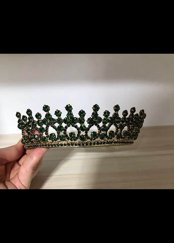 Yeşil Pul İşlemeli Vintage Taç