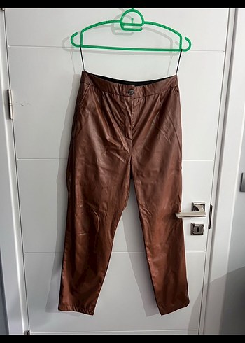 LC Waikiki LCW deri pantolon