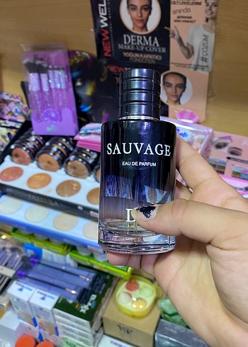 Dior Sauvage Erkek Parfümü Eau de Parfum
