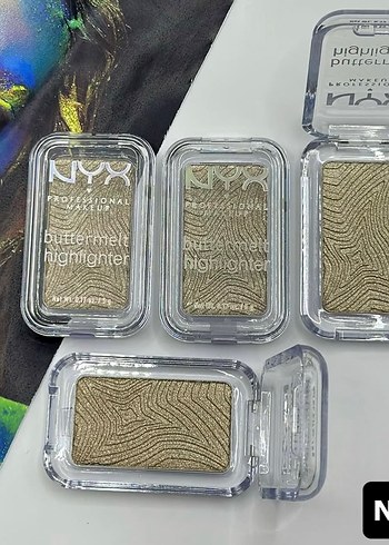 NYX Parlak Mor NYX Allık