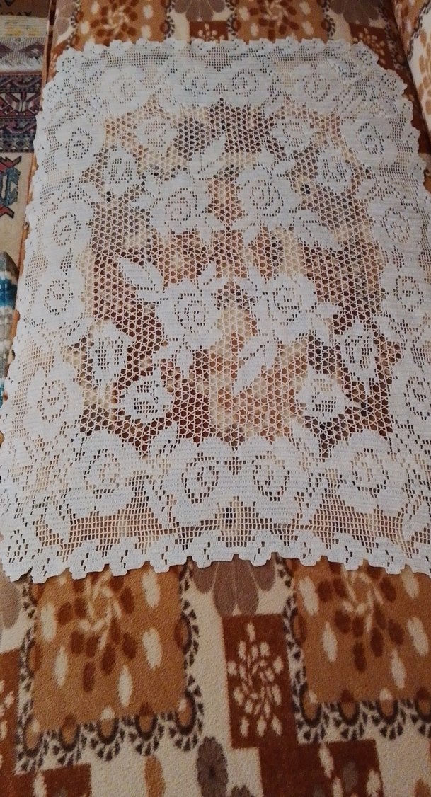 El Yapımı Dantel Masa Örtüsü - Görsel 2