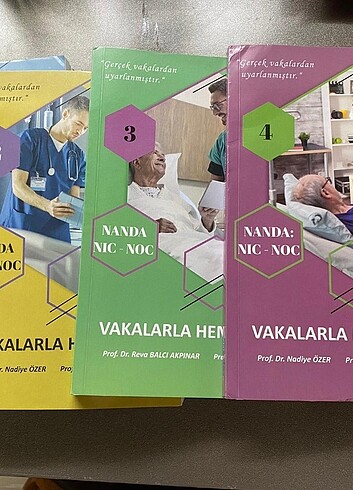 Vakalarla hemşirelik kitap seti