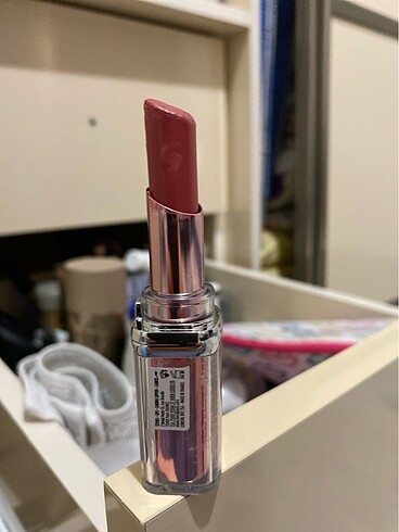 Loreal Paris Loreal glow paradise ruj