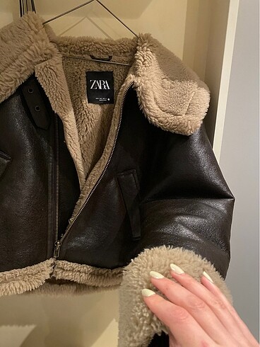 Zara mont