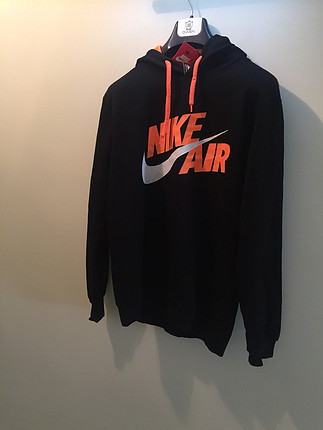 Nike unisex kapüşonlu sweatshirt, bedenleri mevcuttur...