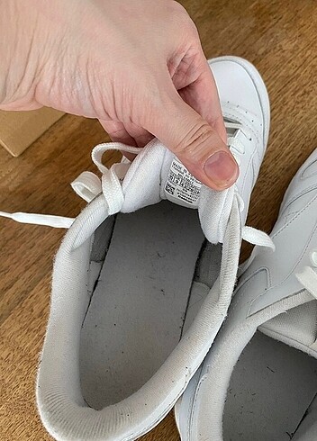 43 Beden beyaz Renk Reebok erkek beyaz spor ayakkabı