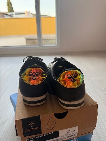 38 Beden Orjinal hummel ayakkabı