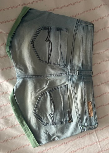 Kadın Yeşil Bağcıklı Mini Denim Şort - Görsel 3