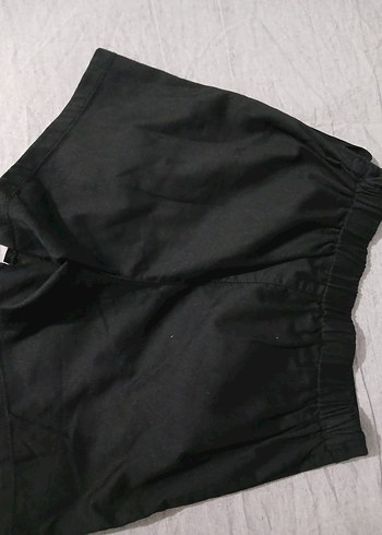 LC Waikiki Siyah Mini Etek, Fırfırlı ve Vücuda Oturan