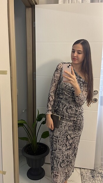 TÜL ELBİSE