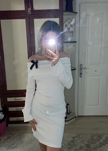 Beyaz Straplez Elbise - Görsel 3