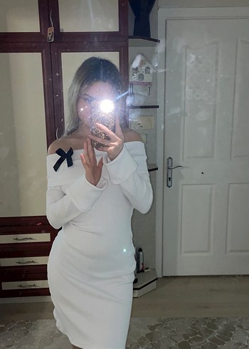 Beyaz Straplez Elbise - Görsel 2