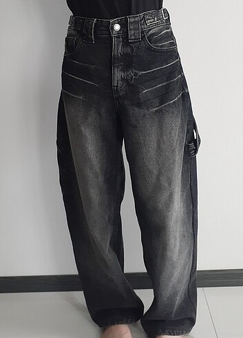 Bershka Baggy Jean