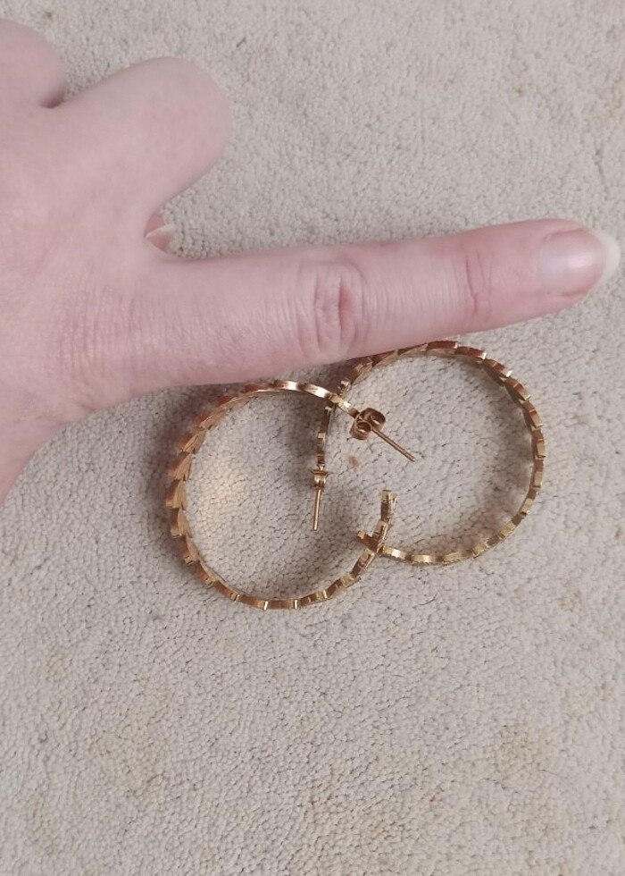 çelik altın renk küpe - Görsel 3