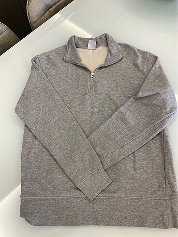 Zara sweat