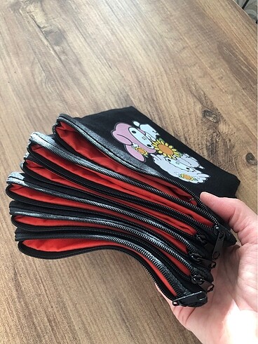 Beden Kuromi baskılı teması cüzdan