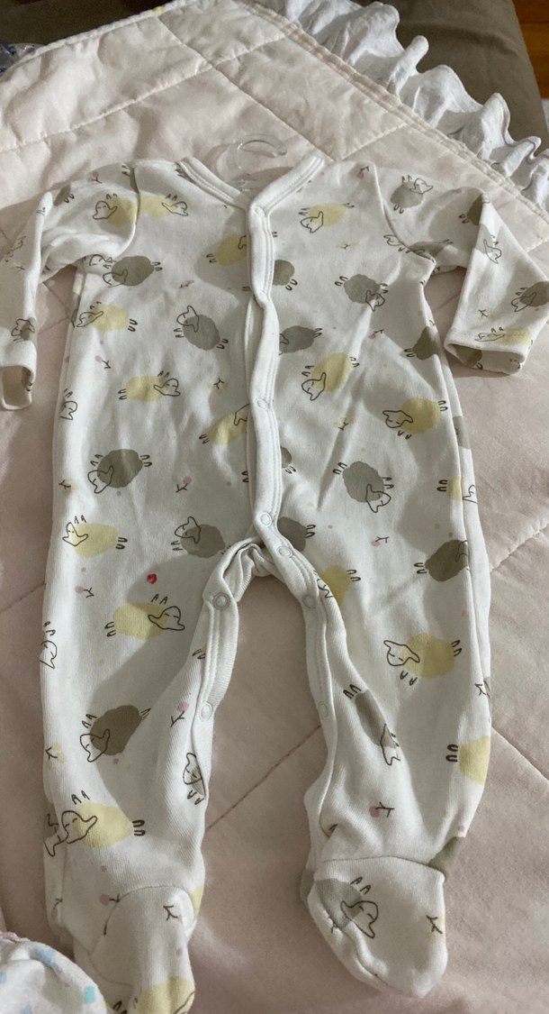 Uzun Kollu Beyaz Bebek Tulum - Görsel 3