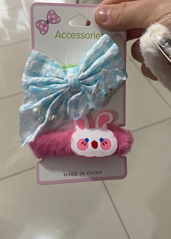 Çocuk için bağlamalı fiyonk ve peluş toka seti - Görsel 2