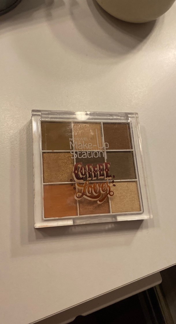 Bej Tonlarda Göz Farı Paleti - Görsel 2
