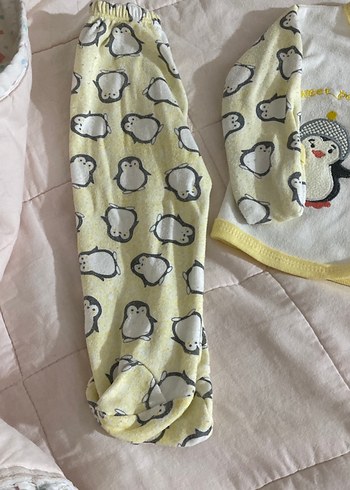 Sarı Baskılı Bebek Takımı, Uzun Kollu, Düğmeli - Görsel 5