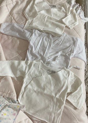 Bebek Beyaz Pamuklu Zıbın - Görsel 3