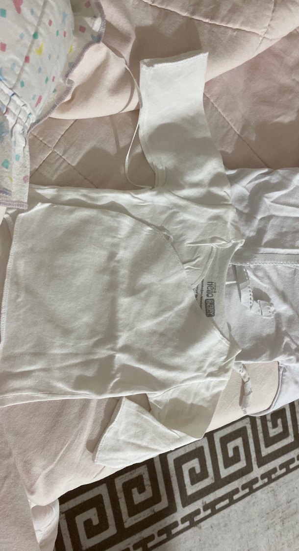 Bebek Beyaz Pamuklu Zıbın - Görsel 4