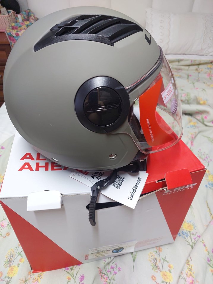 LS2 Airflow Motosiklet Kaski - Görsel 3