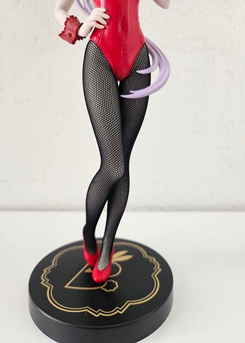 Beden Renk Shalltear BiCute Bunnies FuRyu Anime Figürü