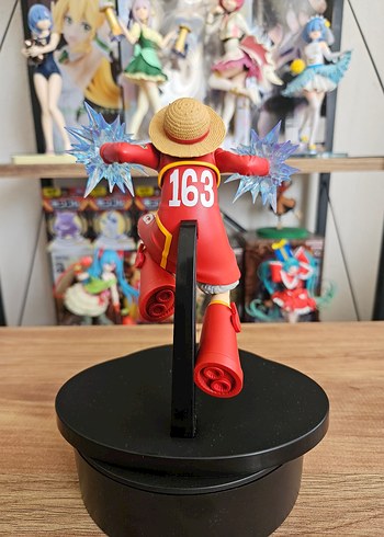  Beden One Piece Luffy Egghead Anime Figürü