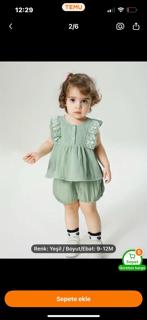 Yeşil Nakışlı Fırfırlı Kolsuz Bebek Takımı - Görsel 2