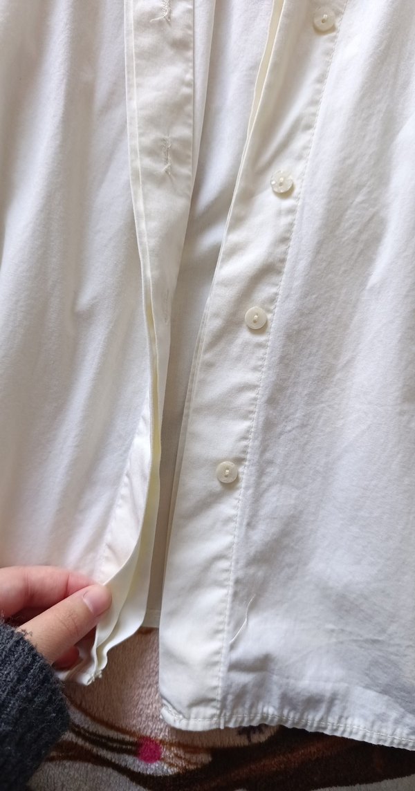 Kadın Beyaz Pamuklu Düğmeli Gömlek - Görsel 3