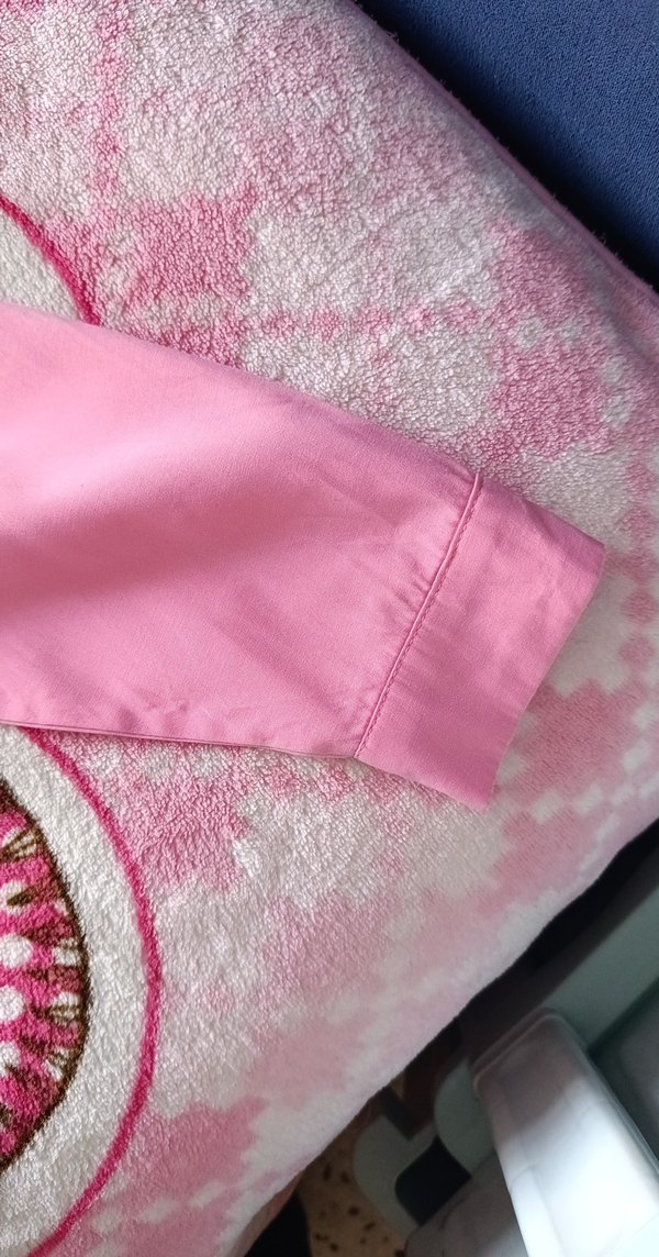 Pembe Düğmeli V Yakalı Kadın Gömlek - Görsel 2