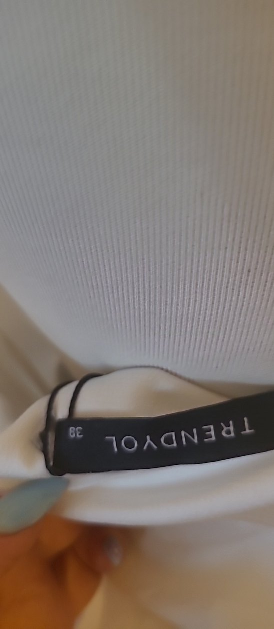 Beyaz Askısız Saten Drapeli Kadın Bluz - Görsel 5