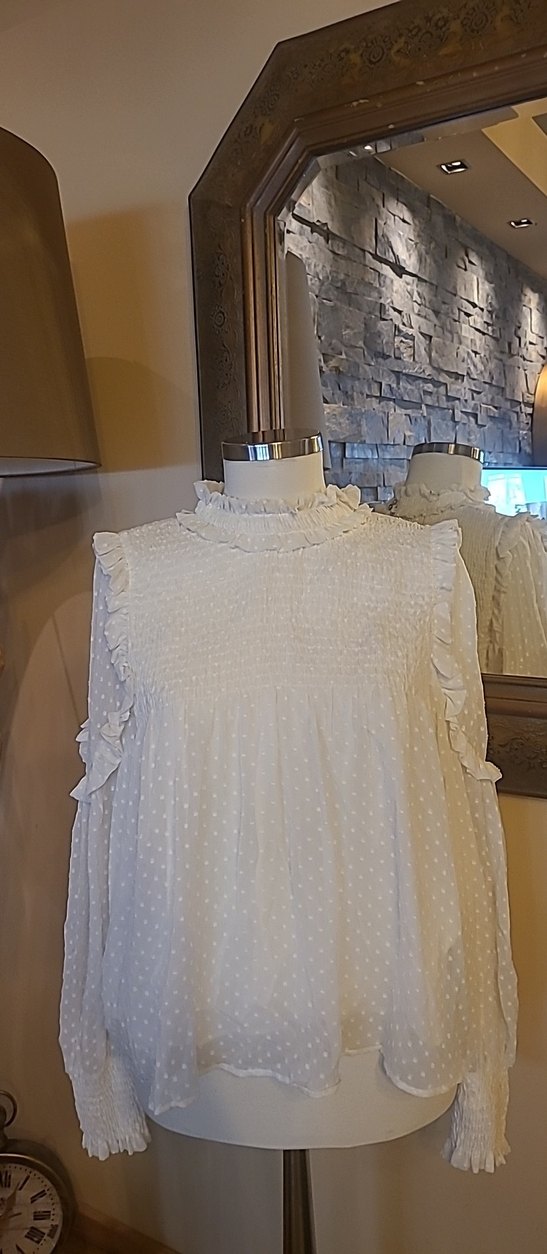 Beyaz Nakışlı Fırfırlı Uzun Kollu Bluz - Görsel 2