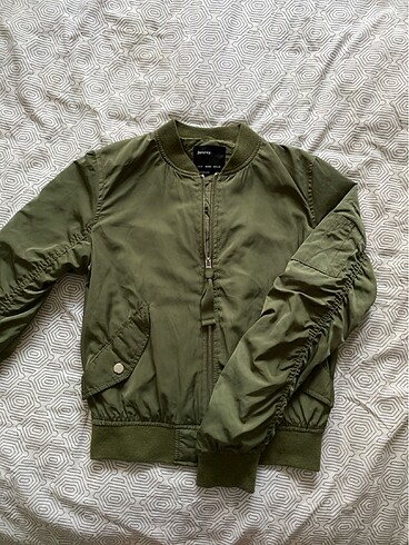 Bershka Yeşil Bomber Ceket