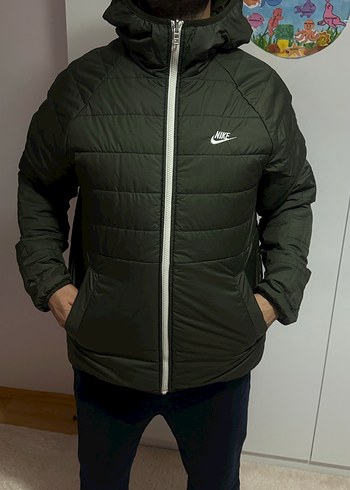 Nike Haki Erkek Kapüşonlu Mont - Görsel 2