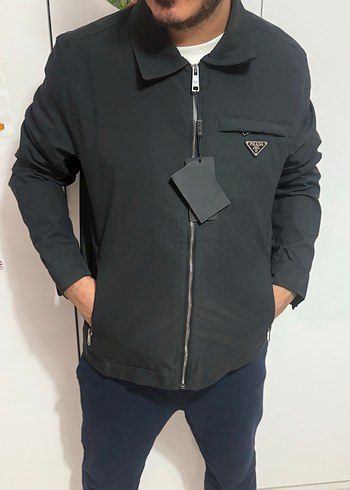 Erkek prada çeker - Görsel 2