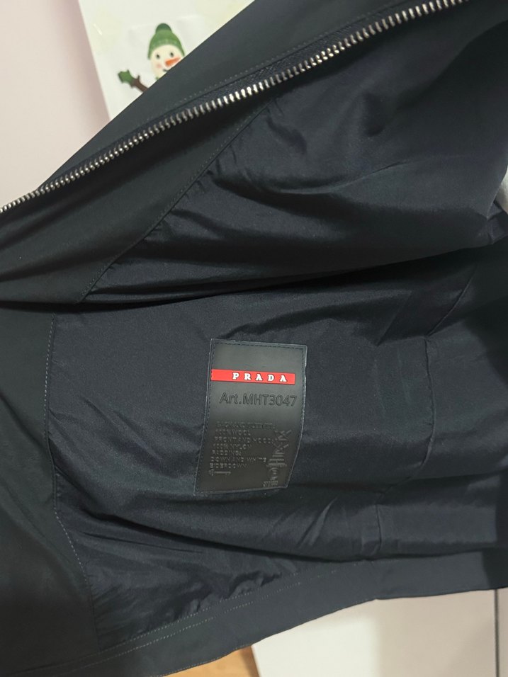 Erkek prada çeker - Görsel 5